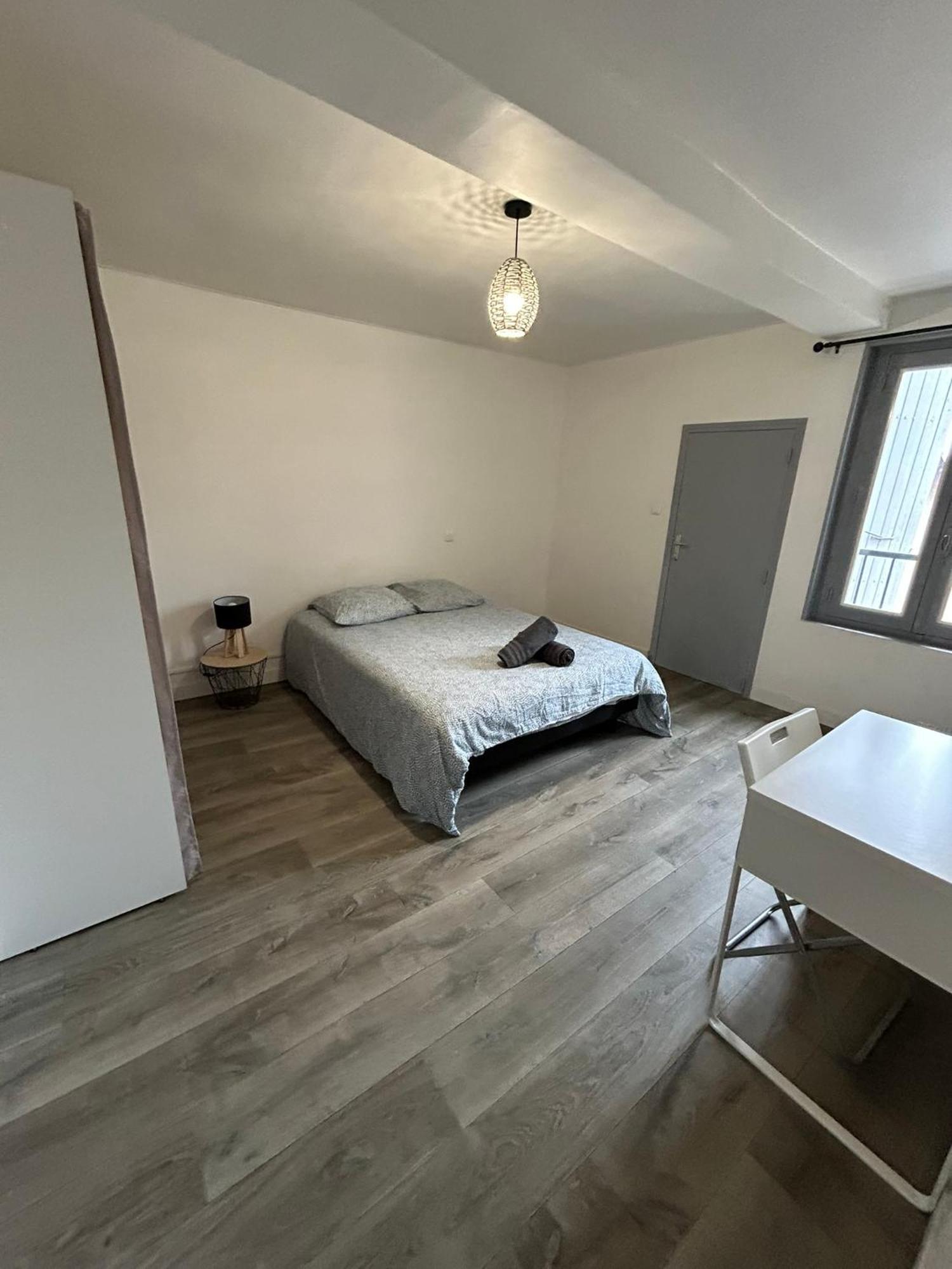 8 Aout 3-Spacieux Appartement 3 Chambres - Allee Paul Riquet - Wifi - Tv Connecte بزييه المظهر الخارجي الصورة